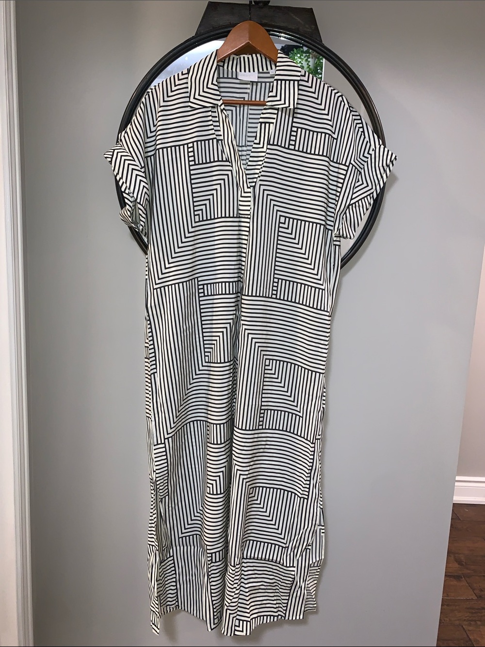 Black and White Geo-Print Maxi Shirt Dress